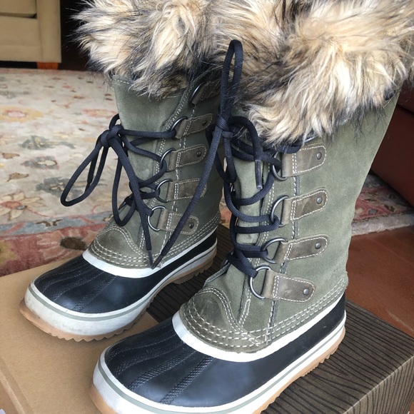 Sorel Shoes - Women’s Sorel Olive Green Joan of Arctic Boot